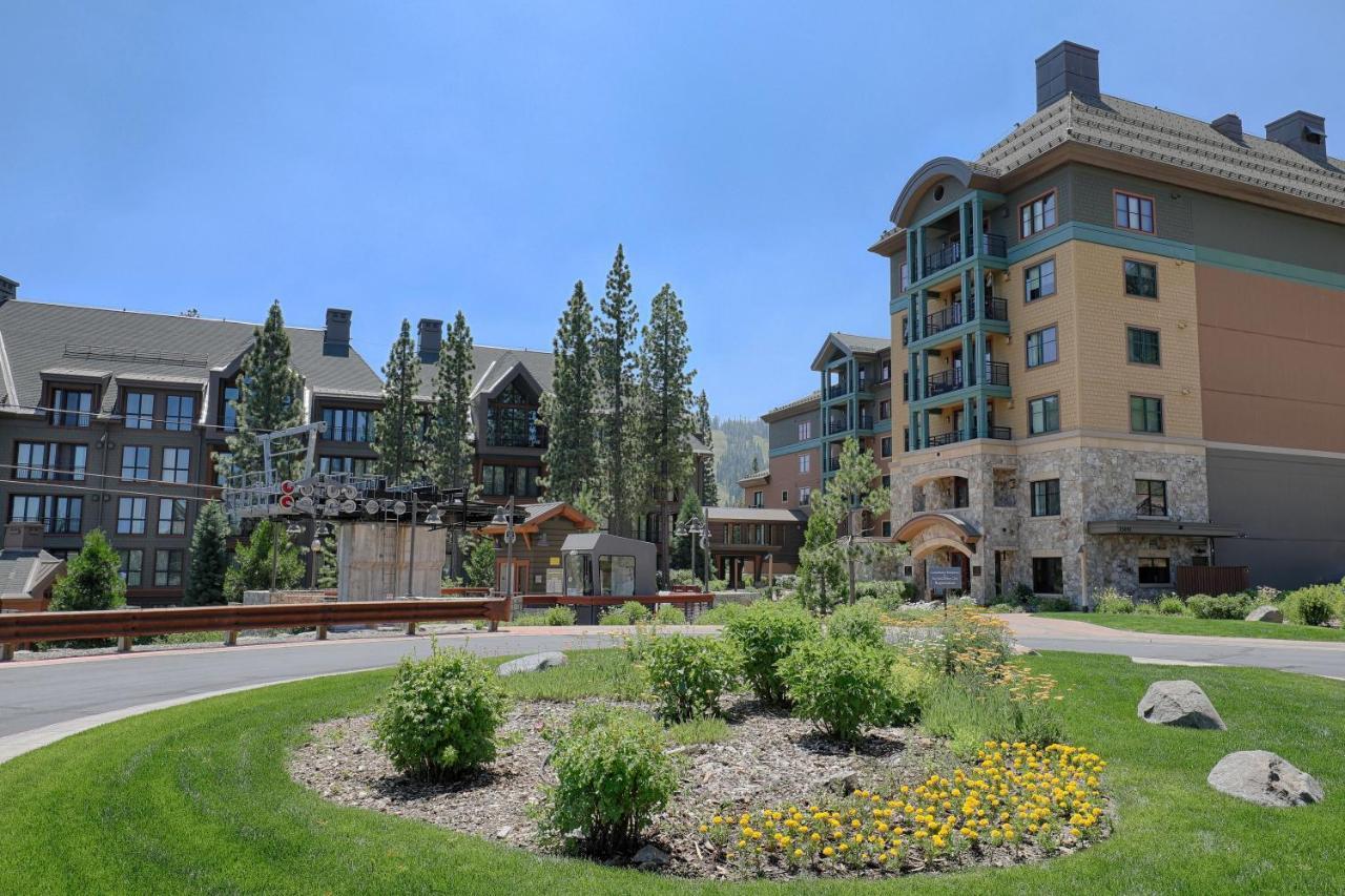 Constellation Residences Тракі Екстер'єр фото